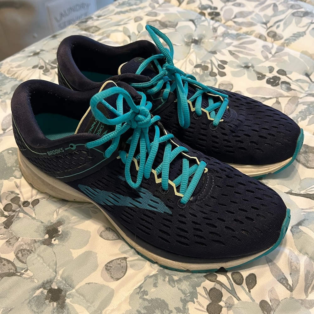 Brooks Ravenna 9